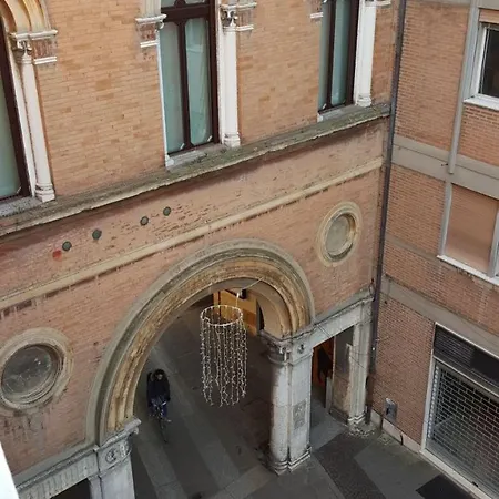 Garibaldi * Ferrara